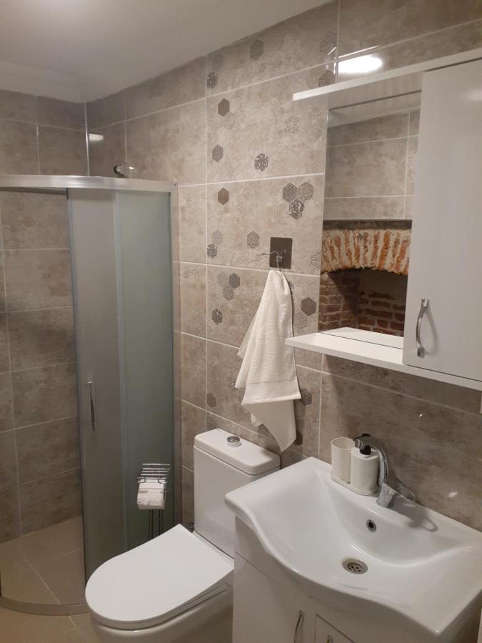Otelia Pansiyon Ayvalı Exterior foto