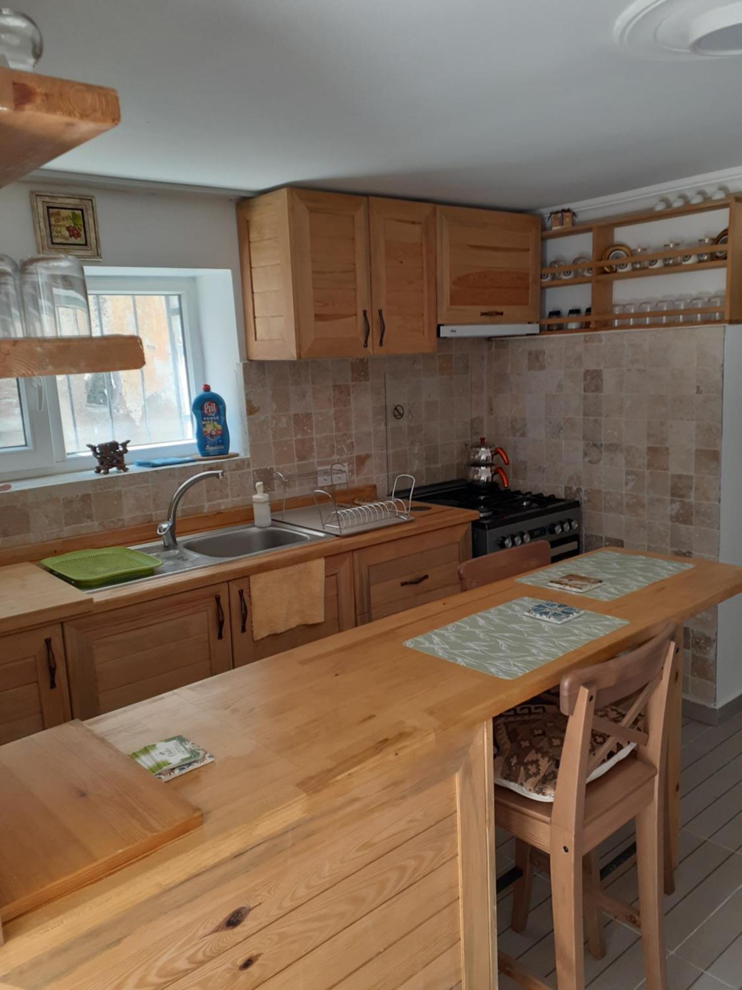 Otelia Pansiyon Ayvalı Exterior foto